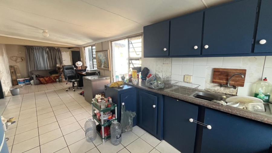2 Bedroom Property for Sale in Paradise Beach Eastern Cape